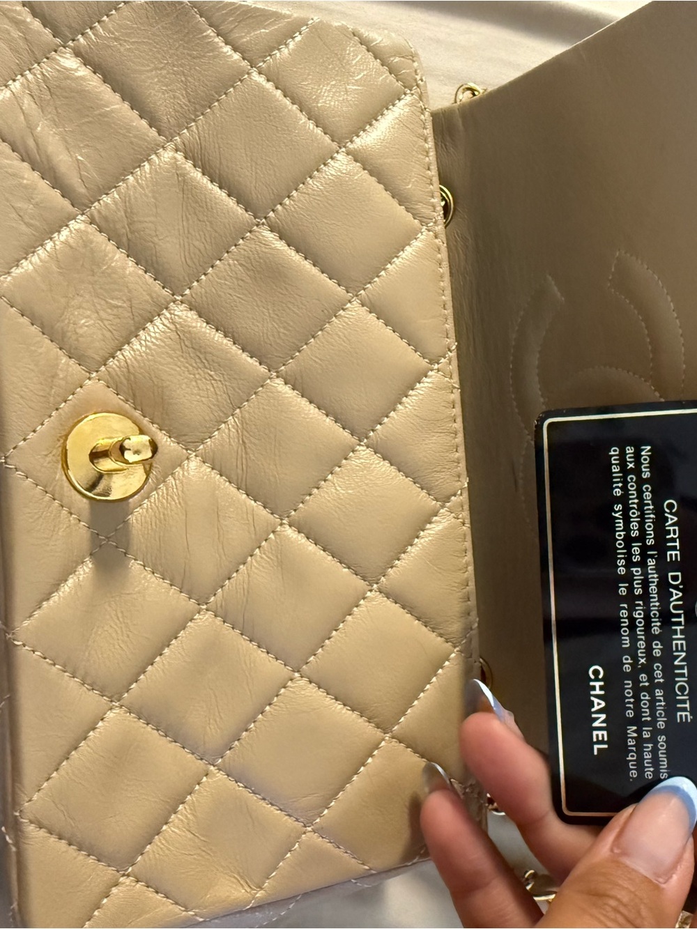 CHANEL Beige Quilted Lambskin Shoulder Bag with Gold Hardware - Picture 2 of 5